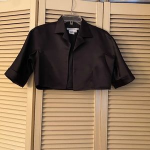 Maggy London, shiny black short sleeve bolero Size 8